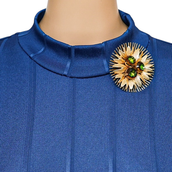 Large Vintage Watermelon Glass Rhinestone Brooch - Starburst Design - Picture 9 of 11